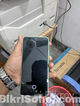 Redmi note 13 8 gb ram 256 gb storage